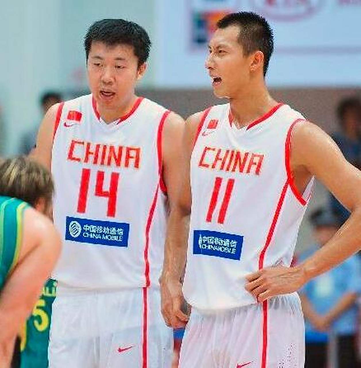 包含06年多哈亚运会回顾：王治郅狂砍28分，中国大胜卡塔尔的词条