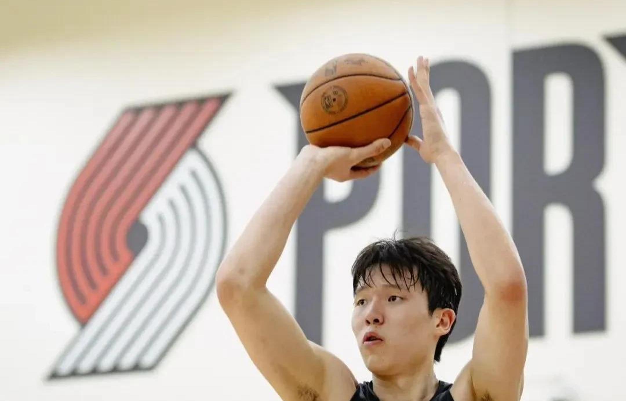 曝杨瀚森最后一场夏联不打回国备战亚洲杯
