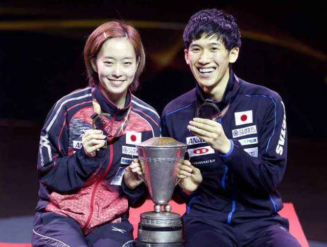 关于为队友复仇！兴邦组合2-1世界第五夺日本赛混双冠军的信息