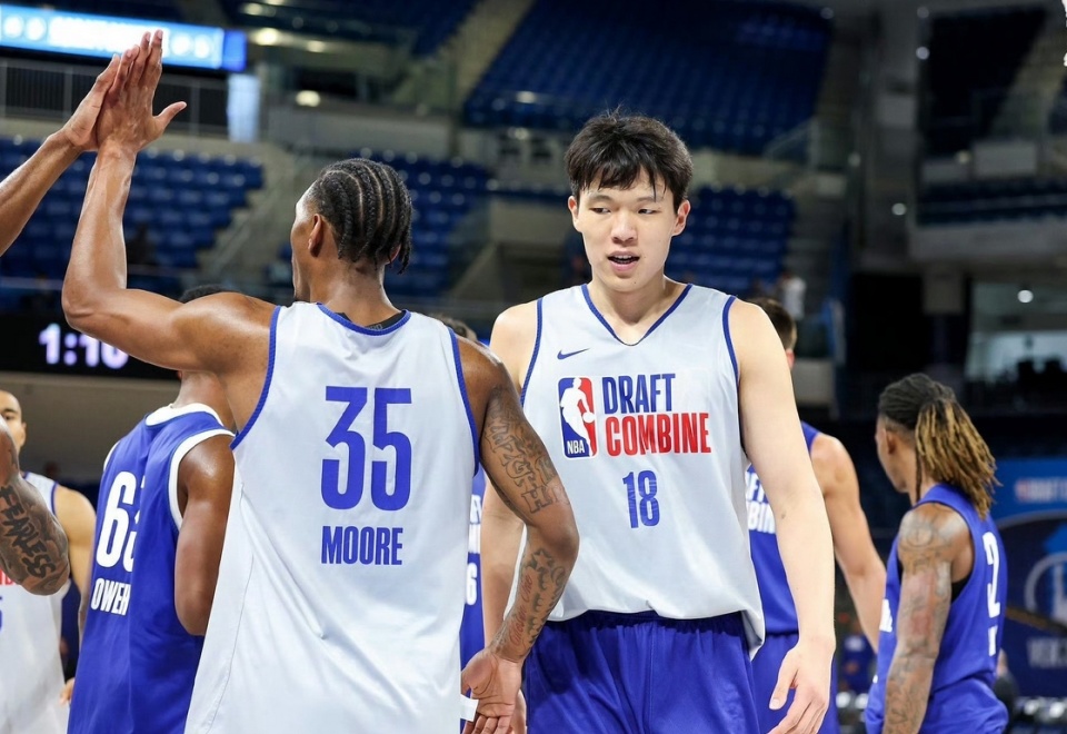 关于NBA首轮日！青岛男篮邀请球迷见证杨瀚森选秀机会的信息