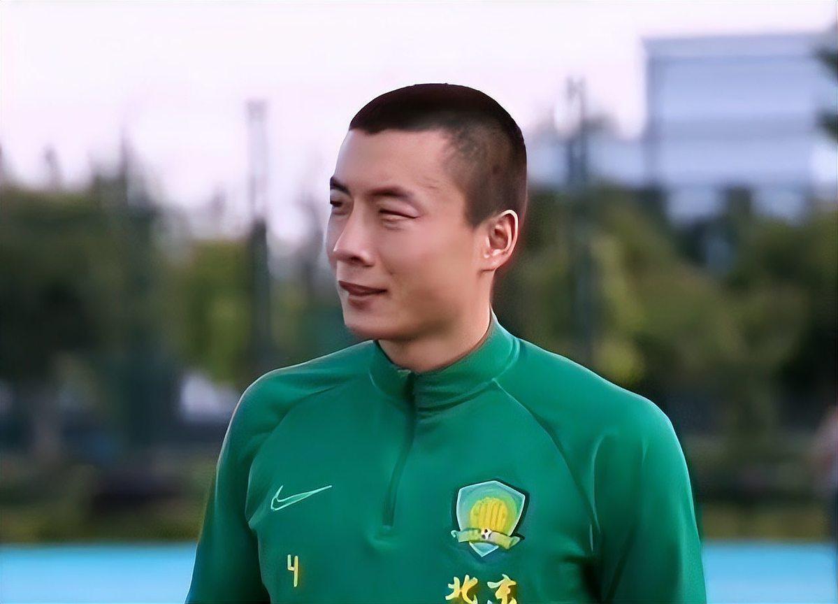 离别之际，33岁国安国脚李磊泪洒工体，或将回归河南队