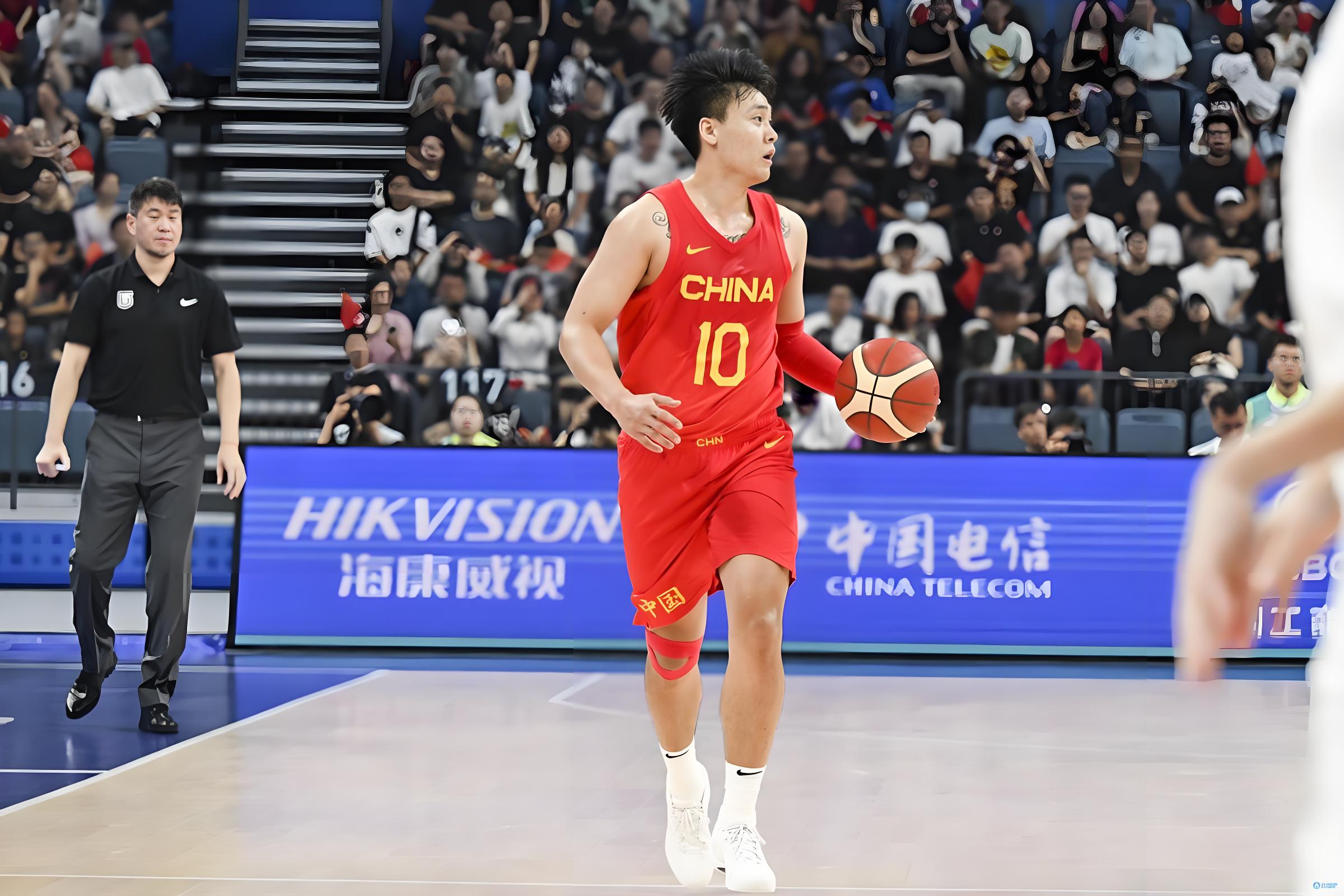 爱奇艺体育-CBA季前赛新疆广汇vs浙江稠州前瞻：赵睿首秀引爆焦点战的简单介绍