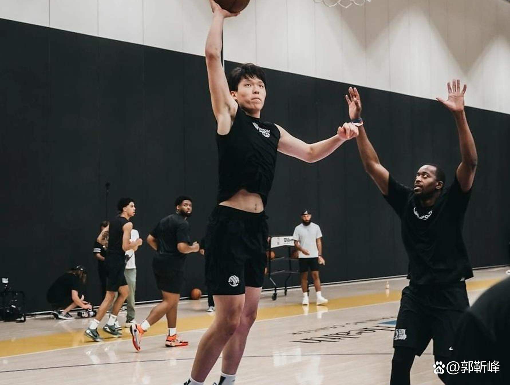 NBA-16顺位16号开拓者为杨瀚森安排专机的简单介绍