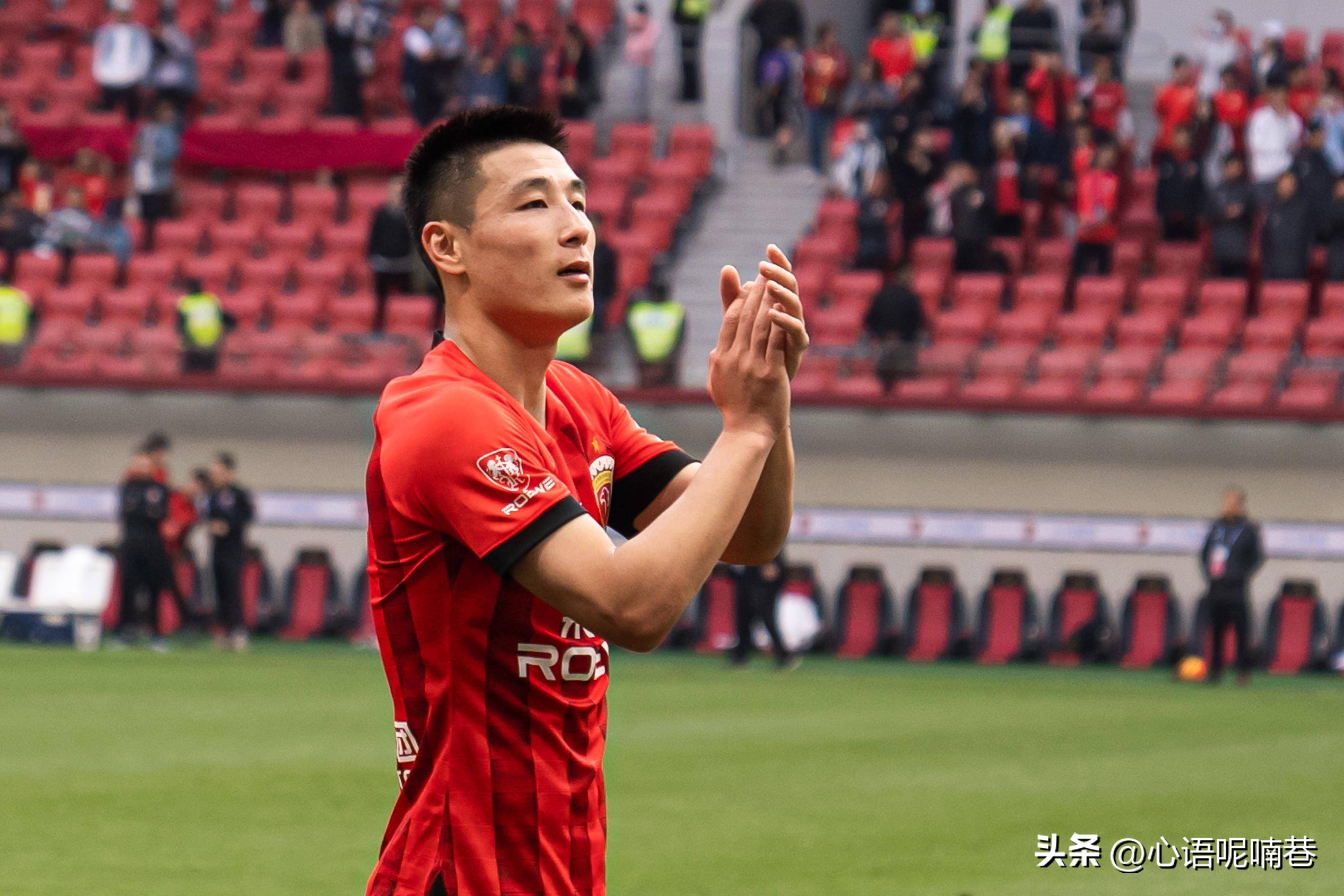 上港客场惊险战胜泰达，登顶积分榜霸主位置的简单介绍