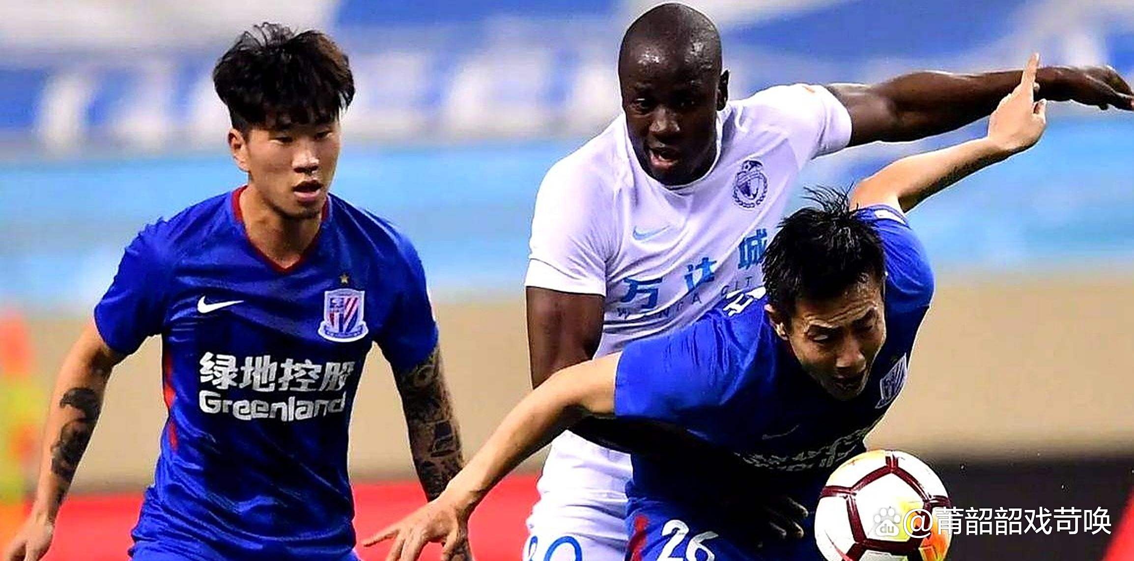 登顶!中超-阿苏埃建功申花3-1送国安首败